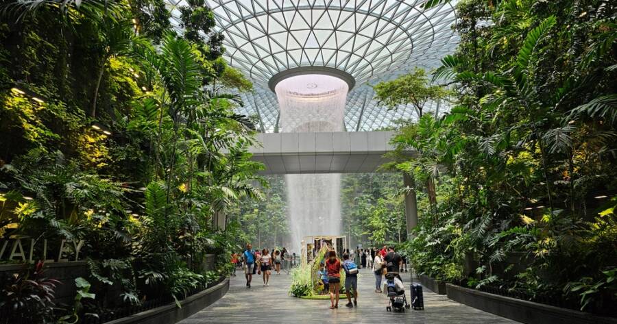 Airports That Are Actually Worth Arriving Early For